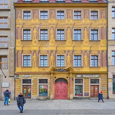 The Market Square Siedmiu Elektorów By Renters Apartamento