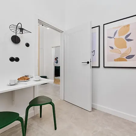 The Market Square Siedmiu Elektorow By Renters Apartment *
