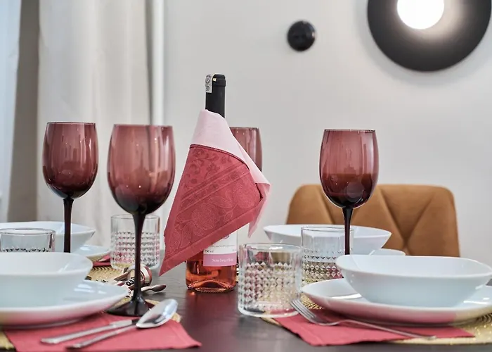 The Market Square Siedmiu Elektorow By Renters *