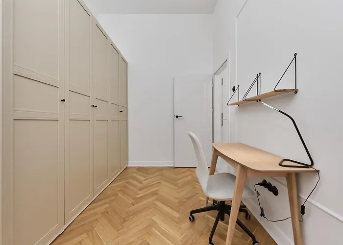 Apartment The Market Square Siedmiu Elektorow By Renters